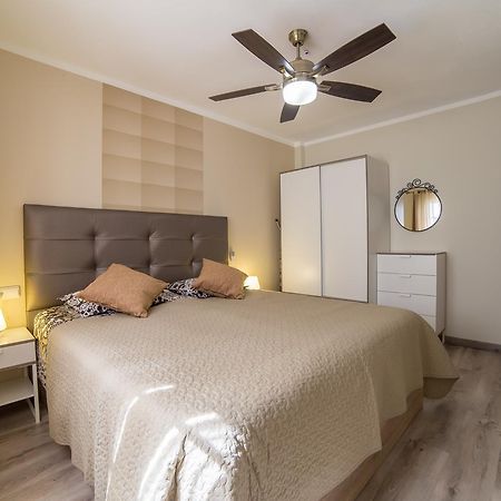 Los Reyes Carpe Diem Apartman Gran Tarajal Kültér fotó